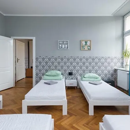 Dietla Bright For 8 People Apartament *